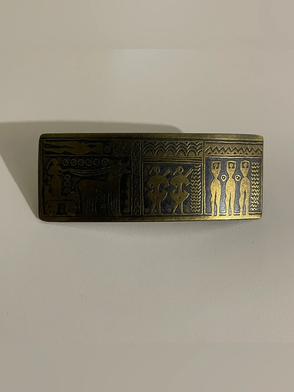 Brass hair barrette with Ancient Motif - Gold & Black